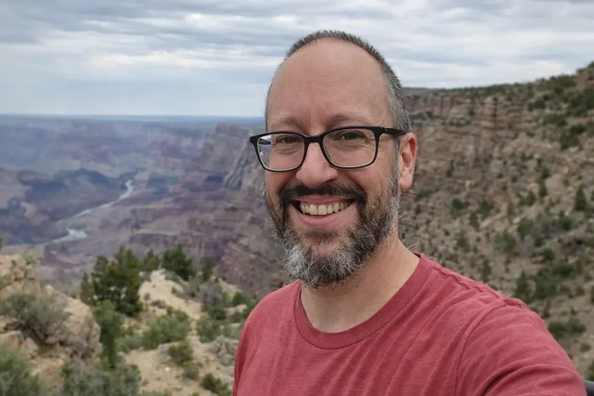 Tragedy Strikes as Flash Floods Hit the Grand Canyon: Search Continues for Missing Hiker