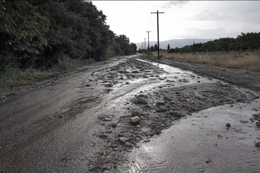 Stormy Weather Sends Warning Signs Ahead of El Niño in San Bernardino Mountains